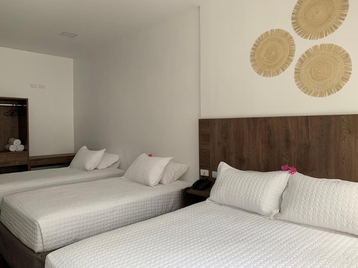 Hotel La Mar Playas Bagian luar foto