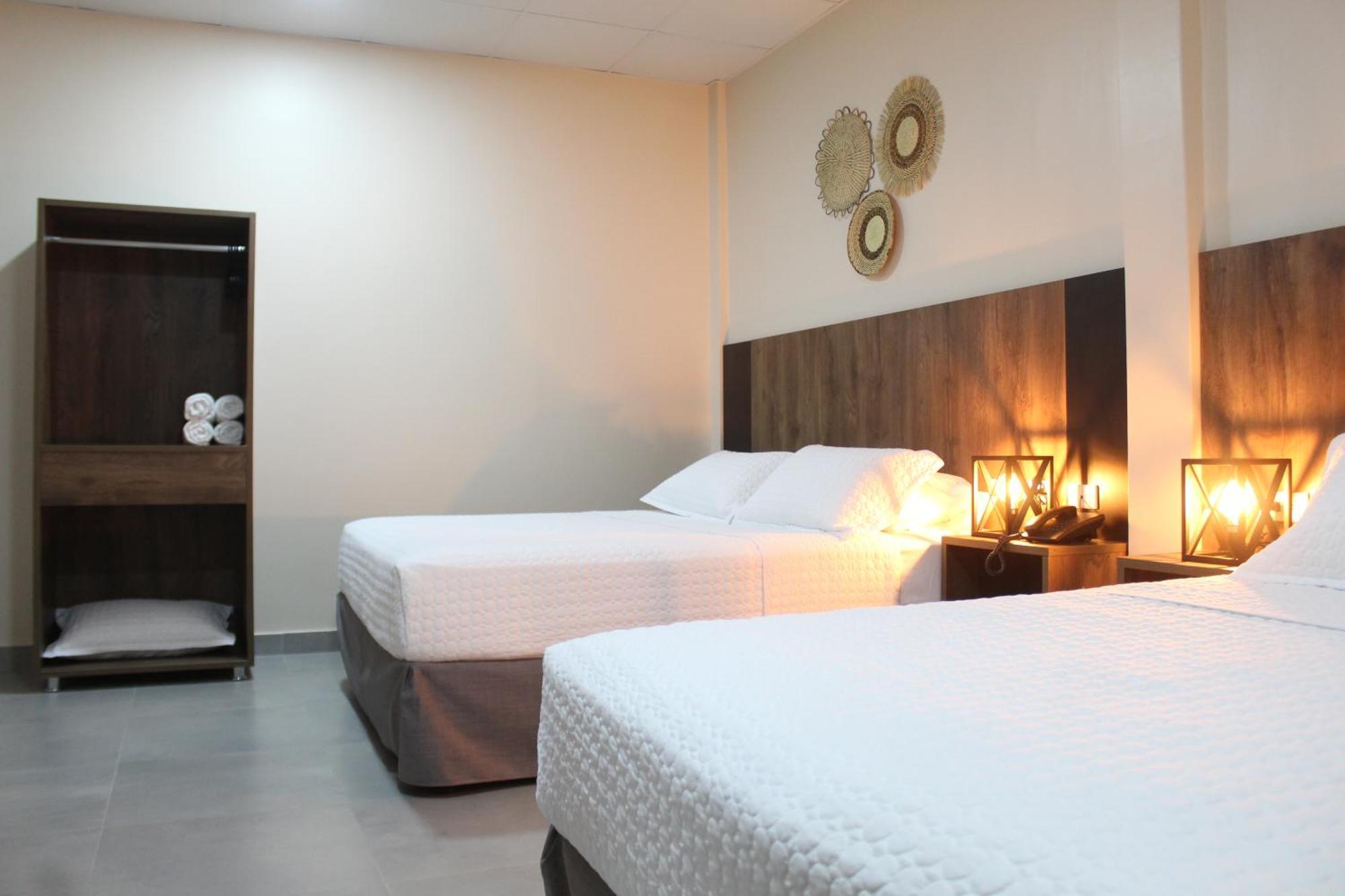 Hotel La Mar Playas Bagian luar foto