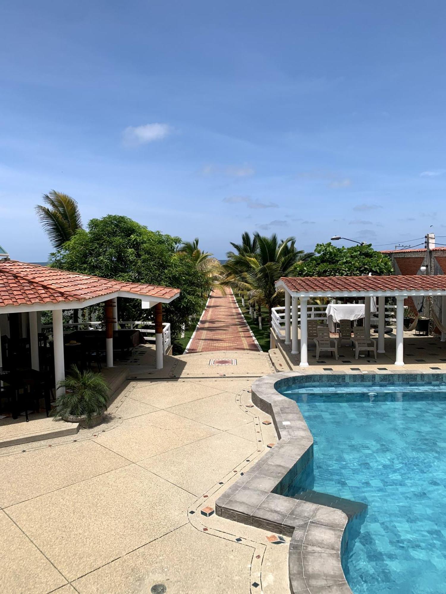 Hotel La Mar Playas Bagian luar foto
